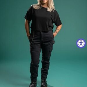 Sloane Cargo Pants in Black